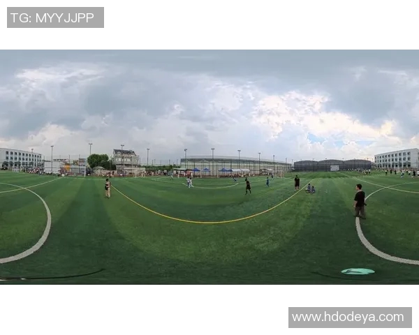 杨涵足球明星的成长历程与精彩瞬间全景展示